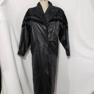 VINTAGE WILSONS THE WEATHER EXPERTS BLACK TRENCH